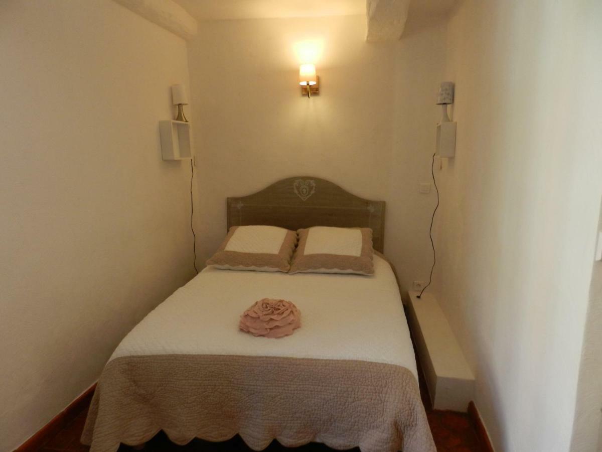 La Maison Peano Gassin Luaran gambar